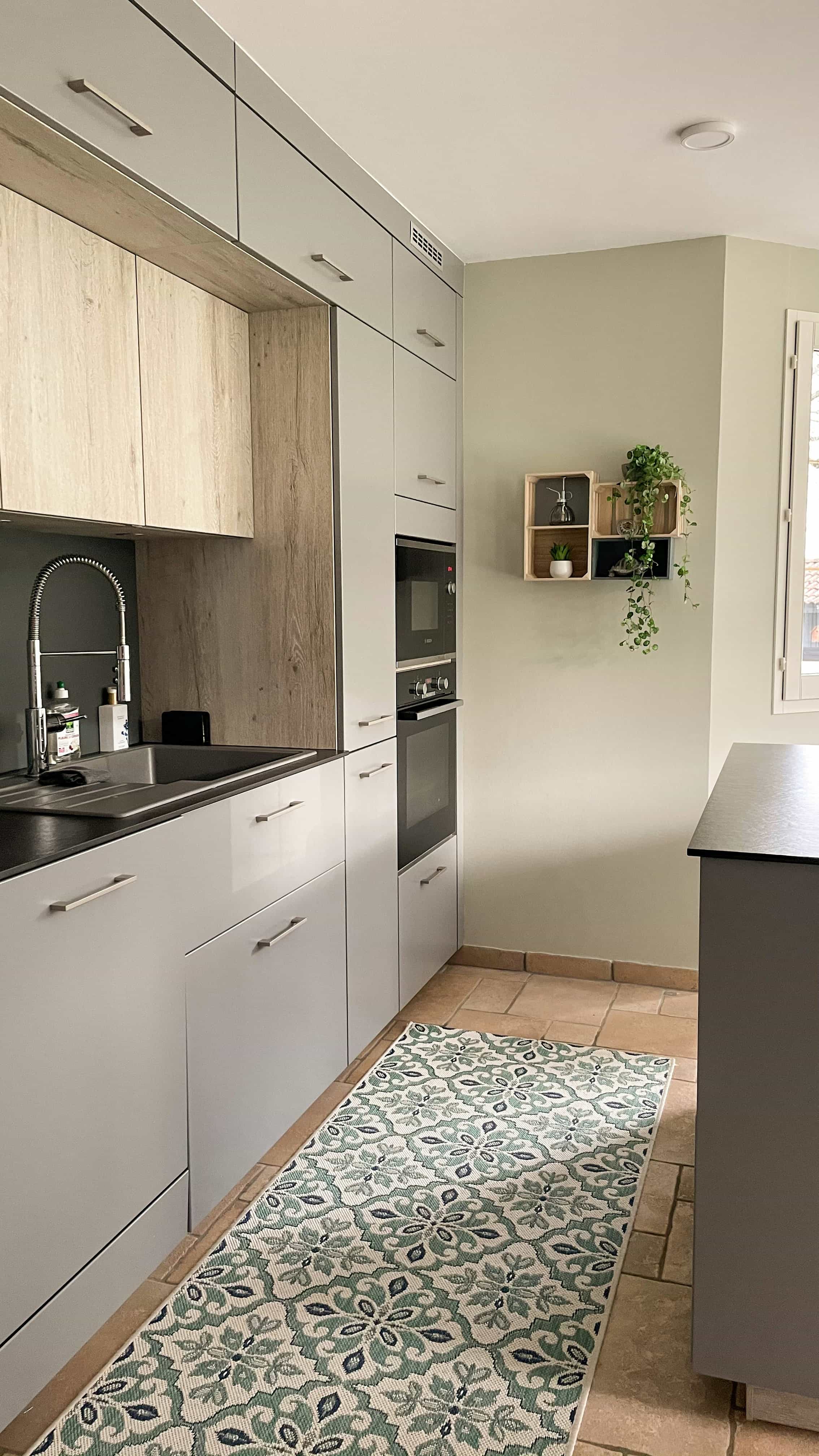 kitchen image